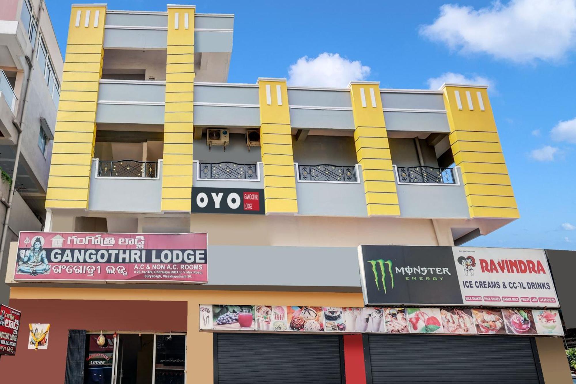 Hotel O Gangothri Lodge Visakhapatnam Esterno foto